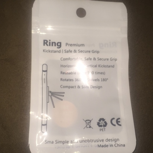 Hello kitty ring each - Picture 2 of 3